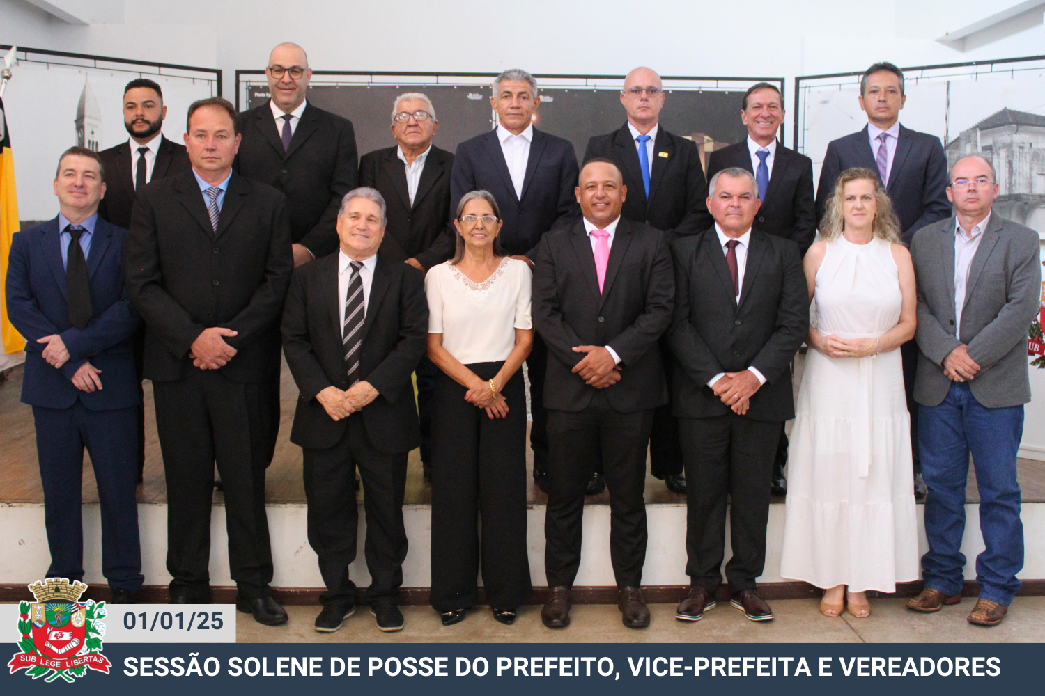 Visualize fotos Sessão Solene de posse Prefeito, Vice-Prefeita e Vereadores Legislatura 2025/2028