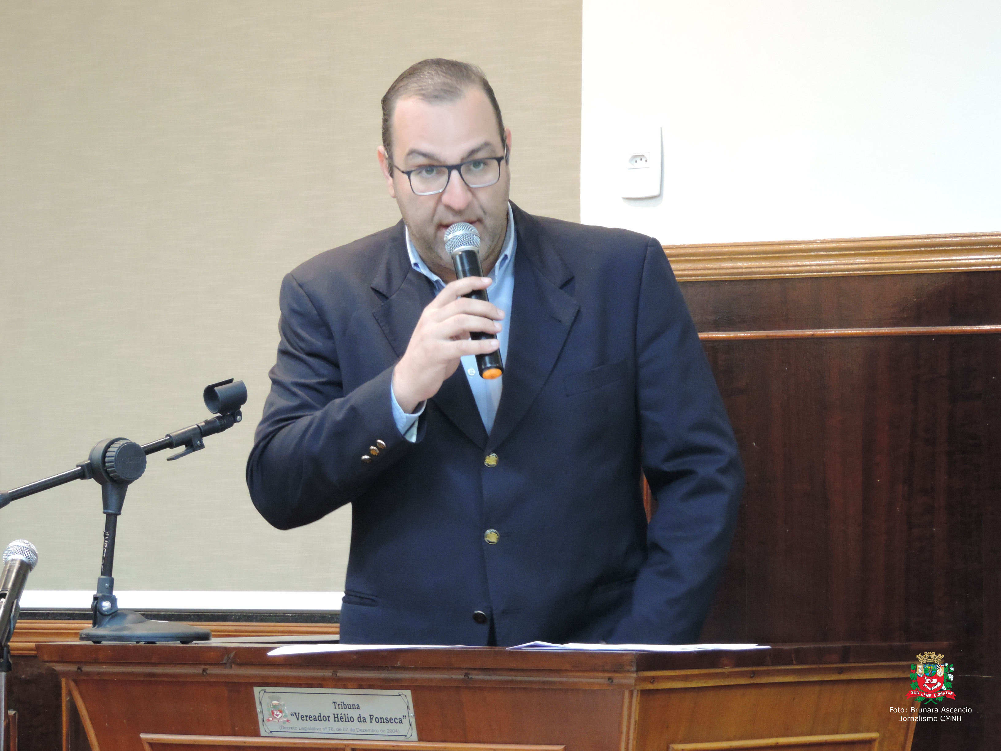 Vereador Amilcar Raphe solicita ao Executivo Municipal e ao prefeito de Urupês recape asfáltico na Estrada Vicinal Salathiel da Costa Pereira