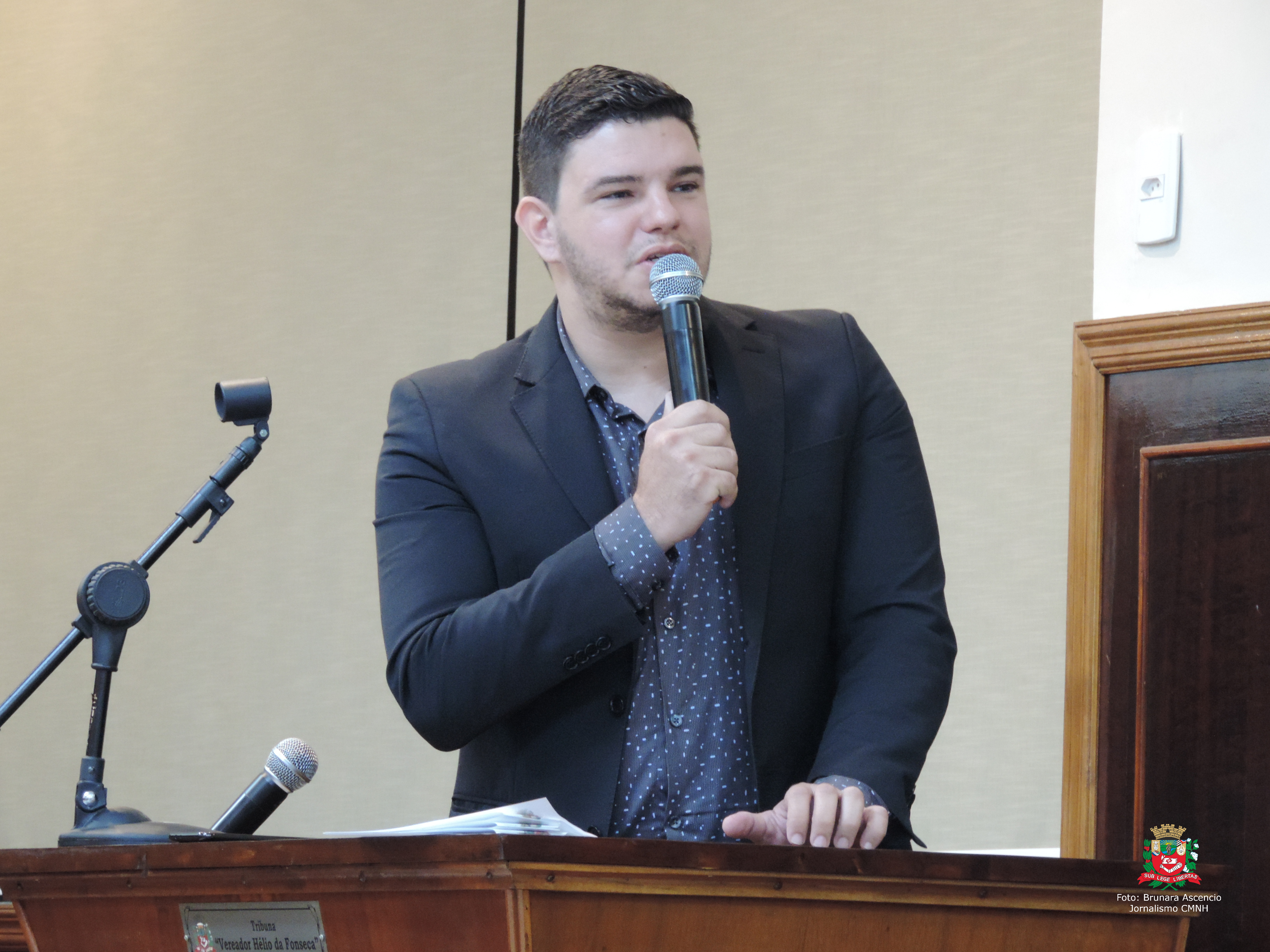 Vereador Pastor Celso solicita ao Executivo Municipal inclusão da Semana de Conscientização sobre Depressão Infantil no calendário de eventos do Município