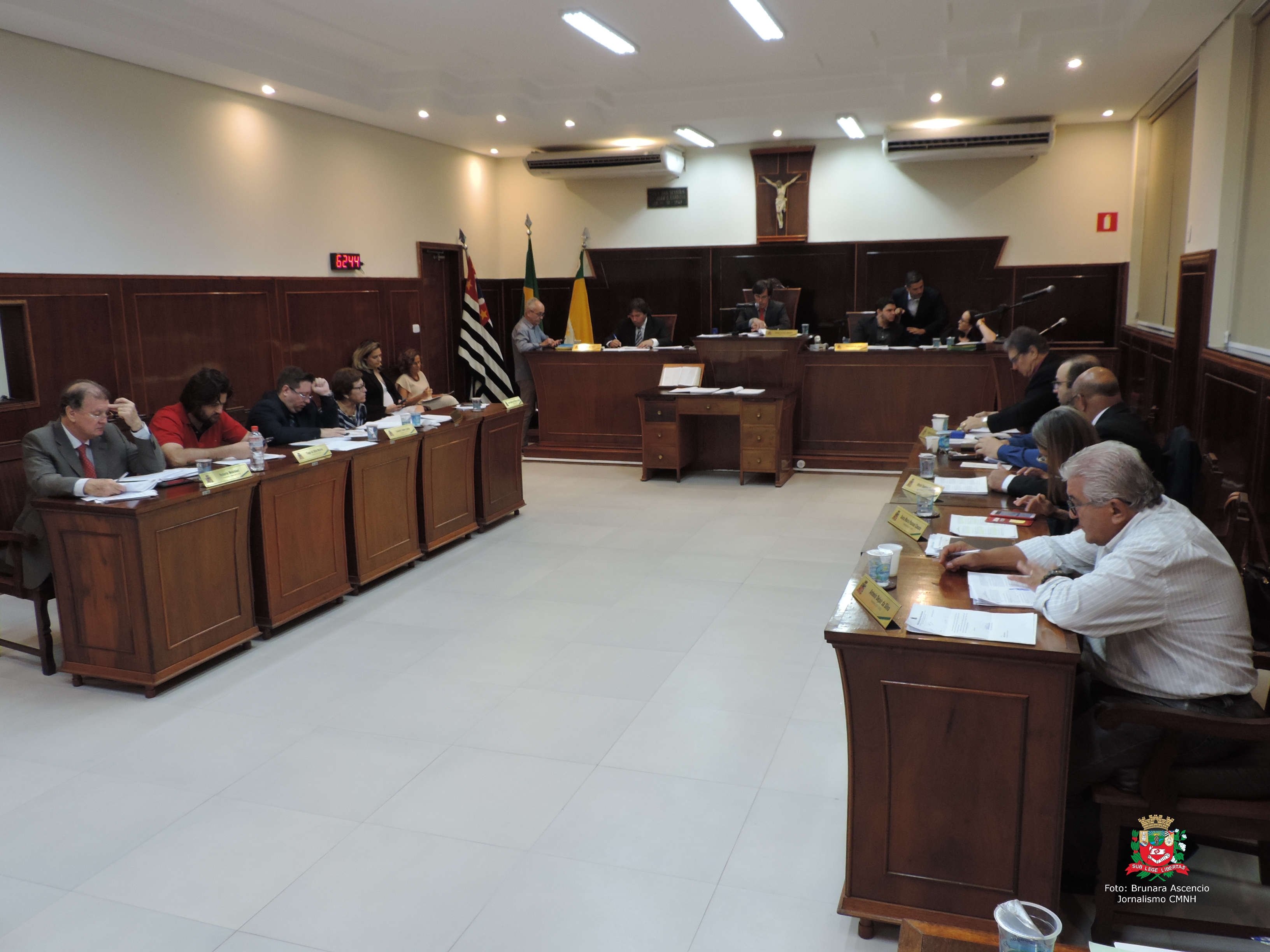 Plenário analisou 36 proposituras na sessão ordinária de segunda-feira