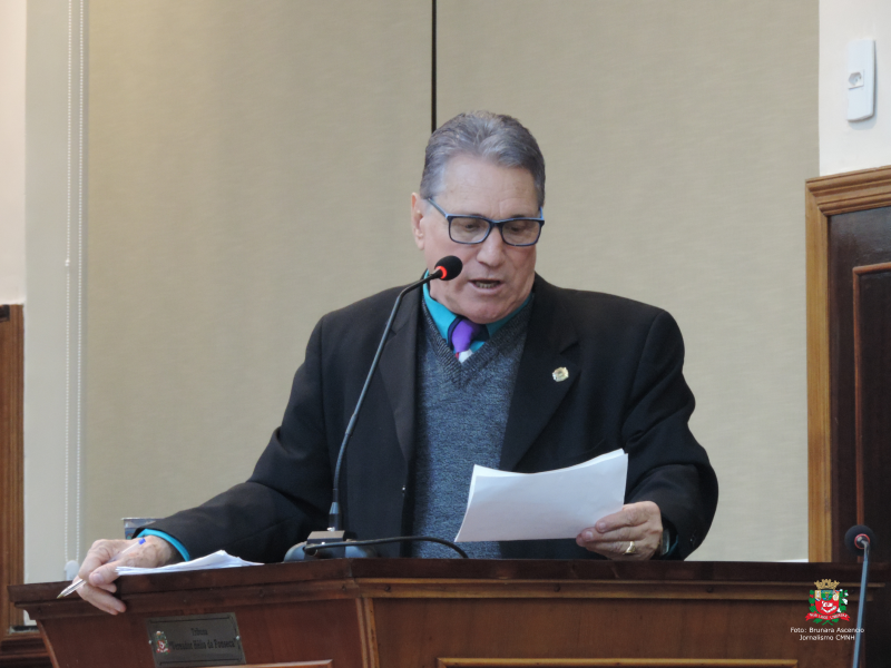 Vereador Nelsinho Luiz solicita ao Executivo Municipal contratação de oftalmologista para atendimento no Centro de Saúde