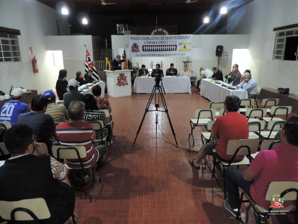 Plenário analisou 14 proposituras na sessão ordinária itinerante realizada na última segunda-feira