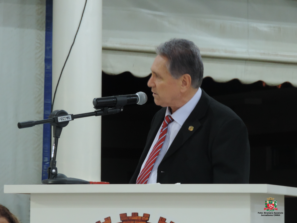 Vereador Nelsinho Luiz solicita ao Executivo Municipal substituição das lâmpadas convencionais para as de LED no Jardim São José e Esplanada