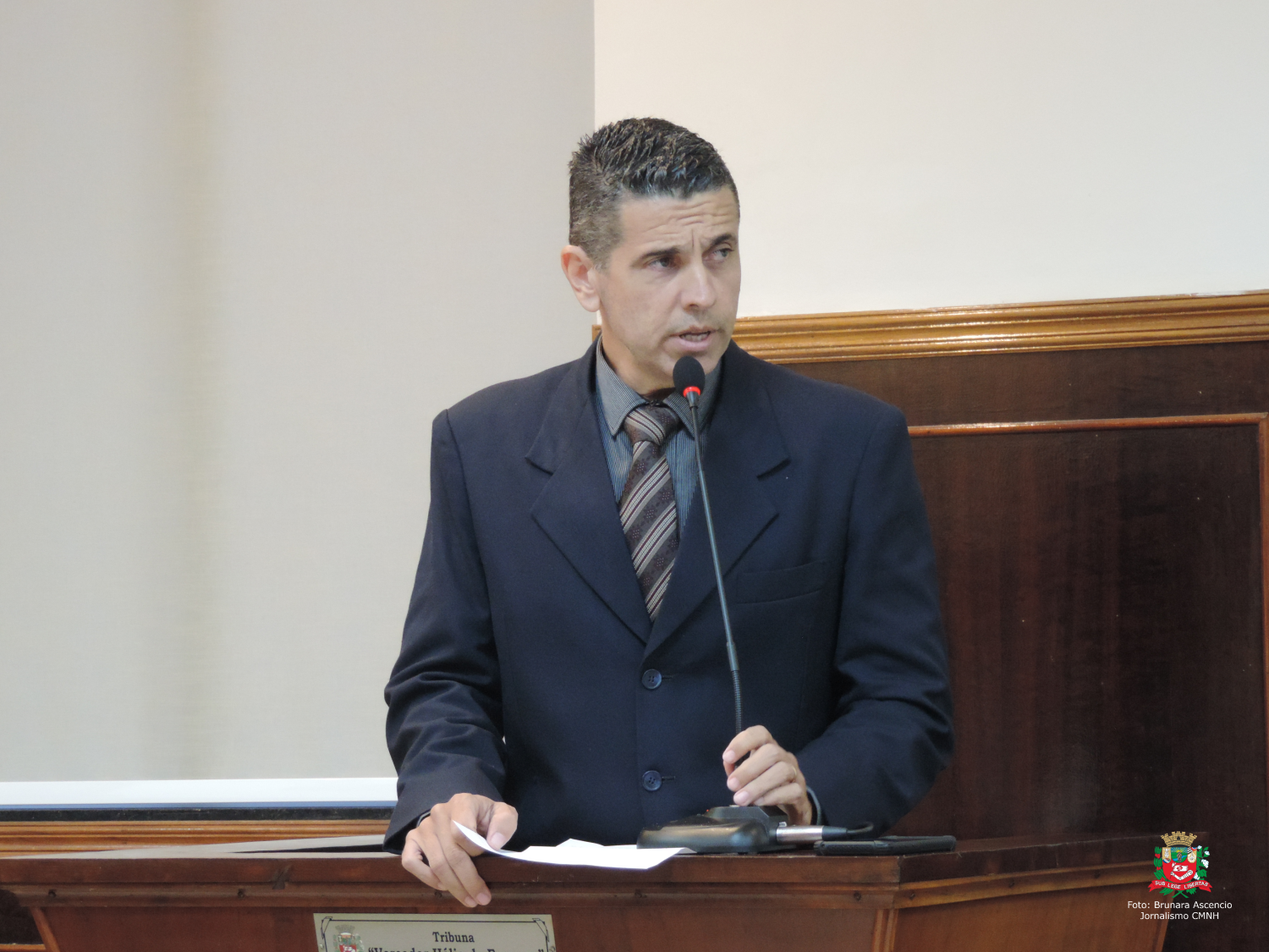 Vereador Beto de Souza concede Medalha "28 de Outubro" a Alexandre Cotrim Rodrigues