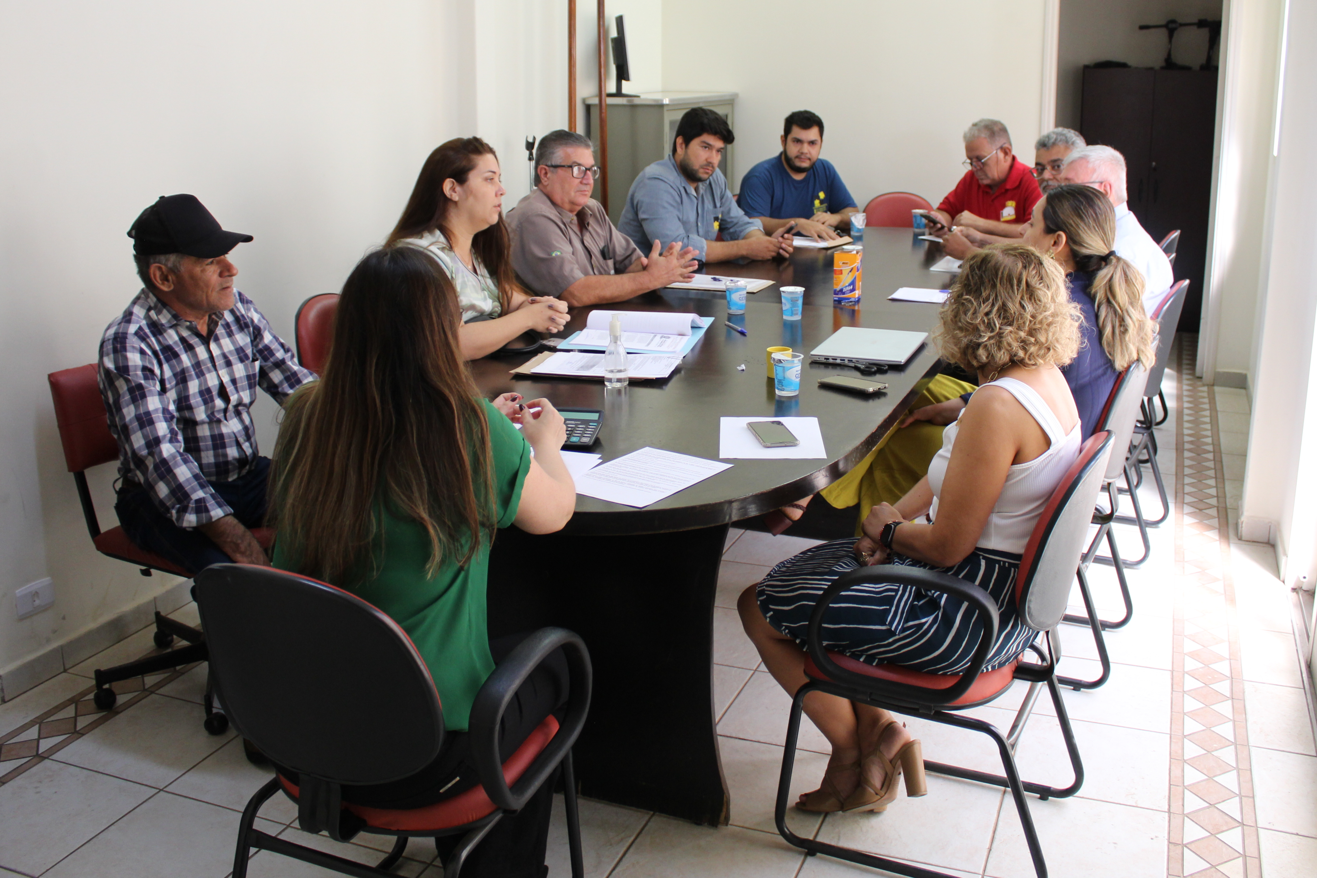 Legislativo homologa licitação para contratação de empresa para confecção, montagem e instalação de armários em MDF