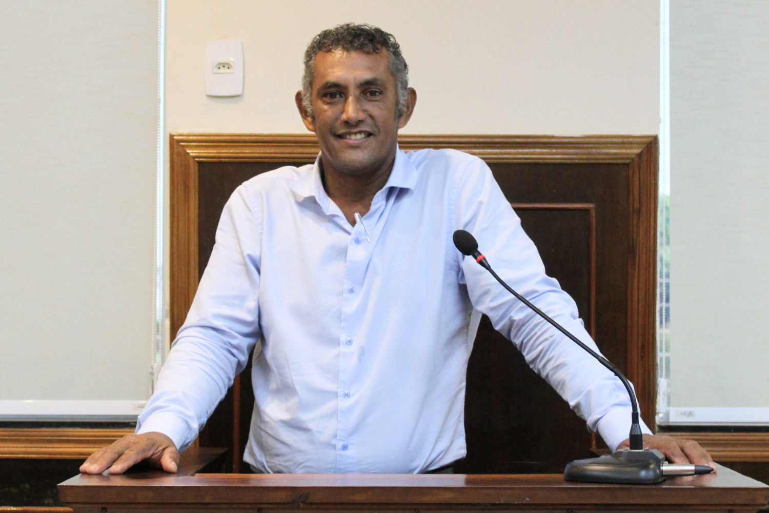 Vereador Pastor Arnaldo solicita ao Prefeito Fabiano Belentani elaboração de Projeto de Lei que prorrogue prazo para regularização de lotes decorrentes de desdobramentos já consolidados 