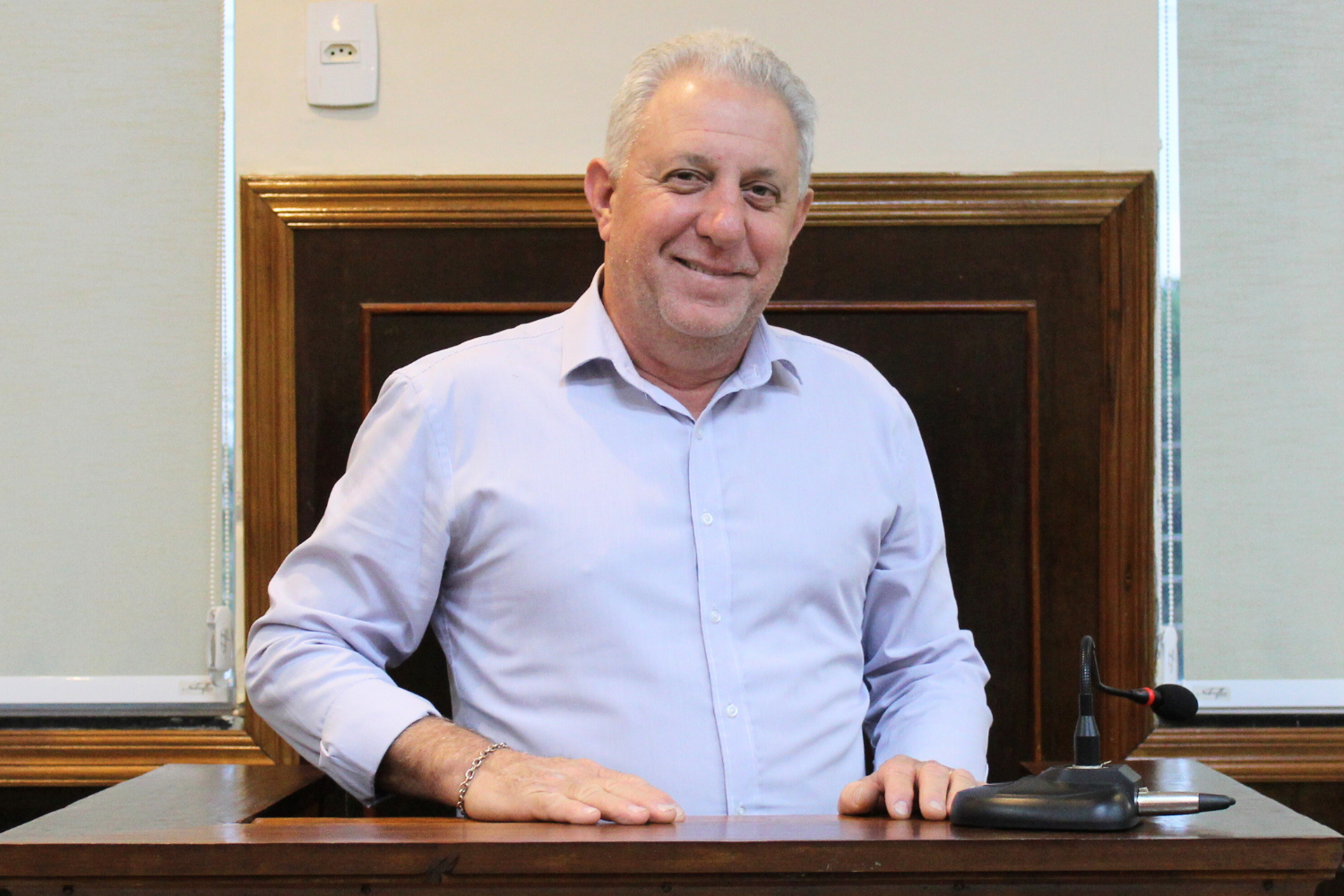 Vereador Ligero Mecânico solicita ao Prefeito Fabiano Belentani instalação de redutores de velocidade ao longo da Rua Júlio Bellintane Filho no Jardim Paraíso