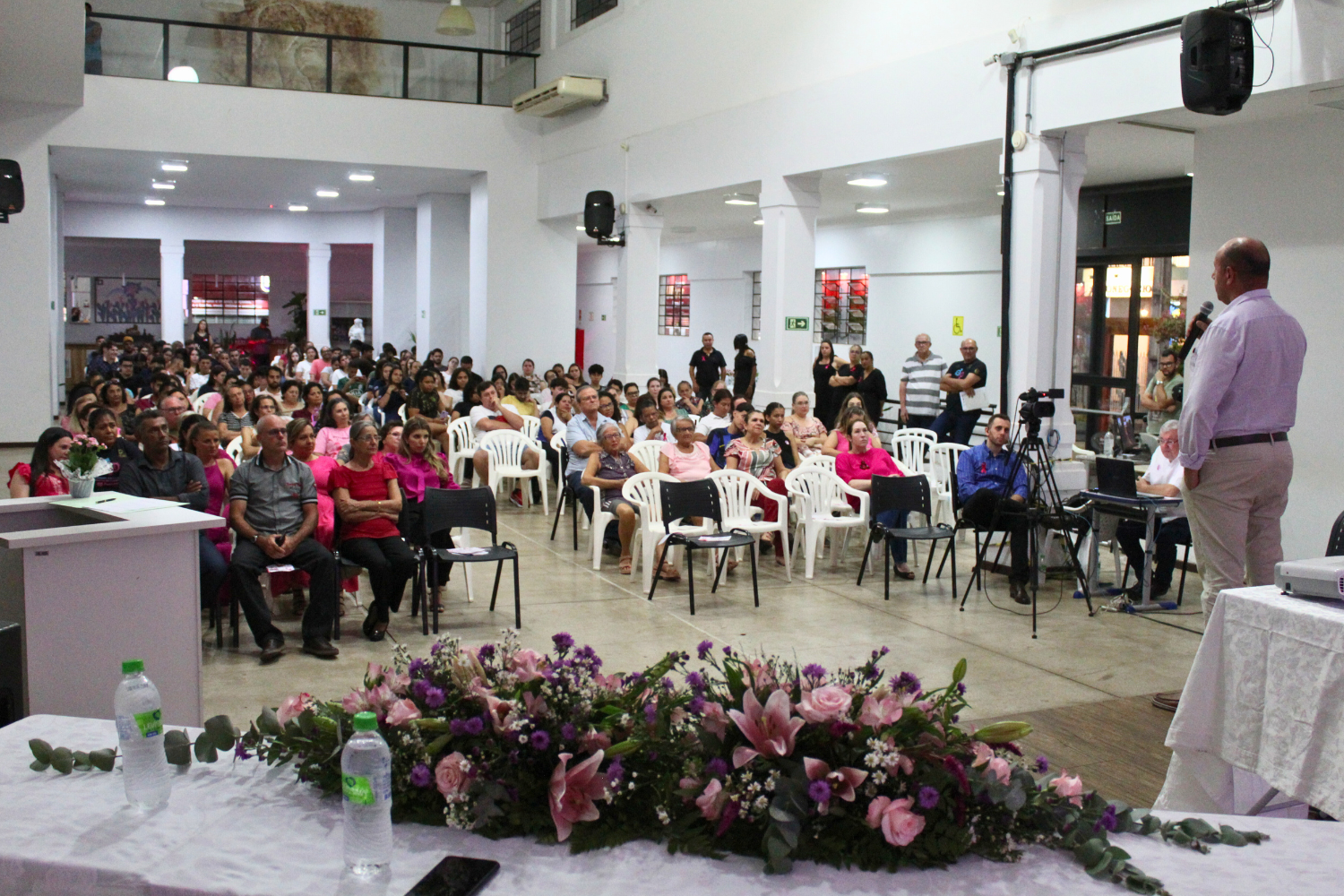 Outubro Rosa: Dr. Eduardo Chagas destaca a importância do protagonismo da mulher na luta contra o câncer de mama
