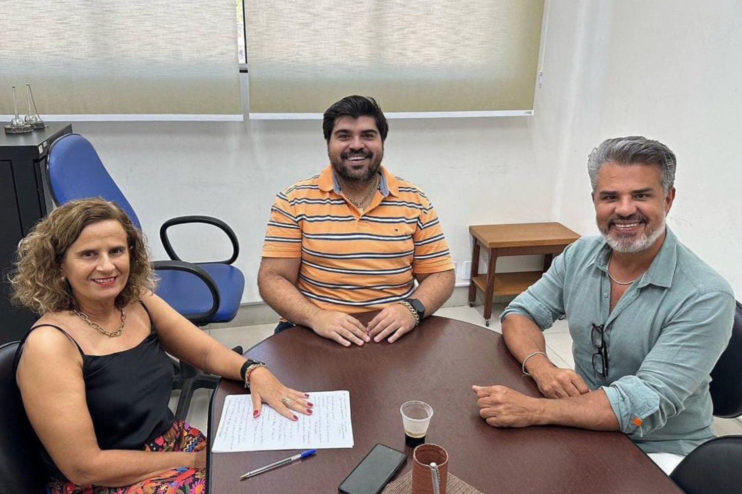 Vereador Raí Ascêncio concede Diploma "Construtor do Bem" ao Padre Fábio Marsaro de Paula